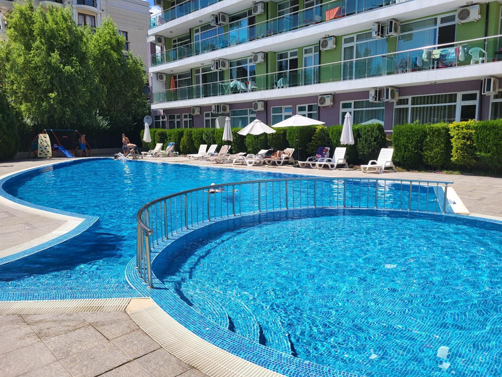 Family Apartments In Solmarin Pantai Sunny Luaran gambar