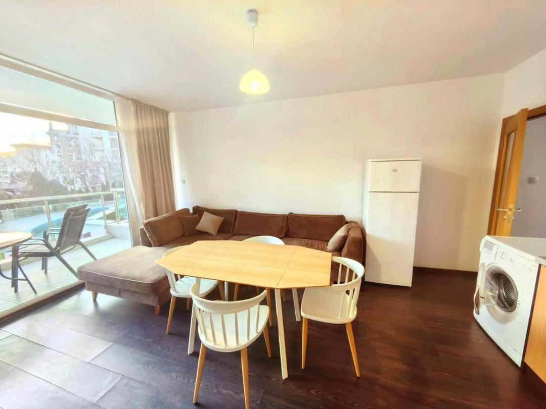 Family Apartments In Solmarin Pantai Sunny Bilik gambar